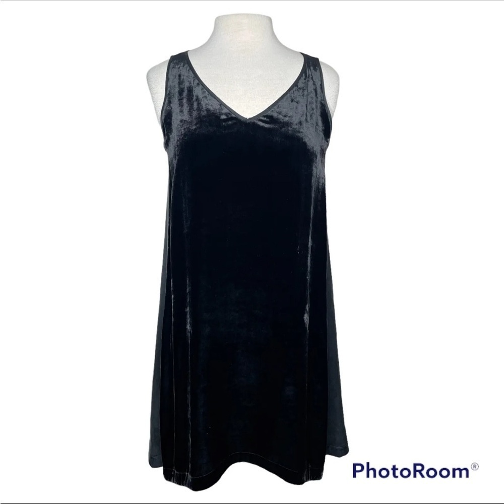 Eileen Fisher black crushed velvet silk panel dress  small